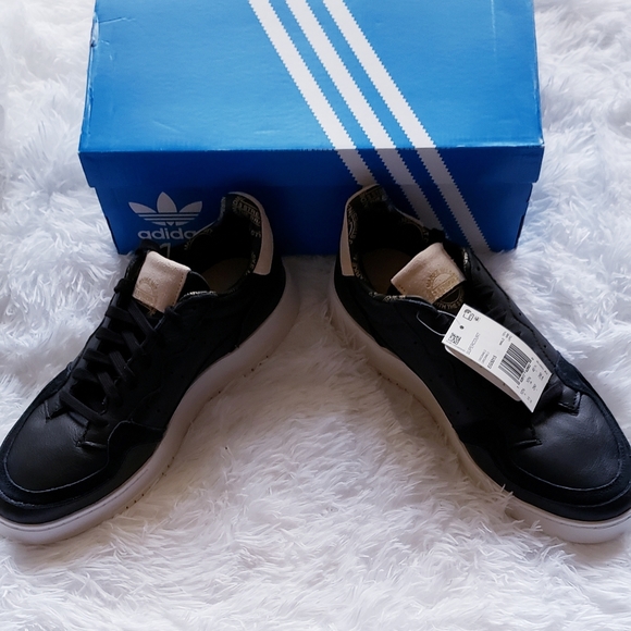 Adidas Supercourt - Picture 6 of 7